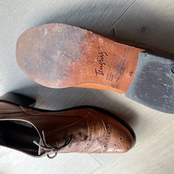 Artisan Golden leather oxfords handmade in Peru (size 39 EU, 8.5 US) - Picture 7 of 8